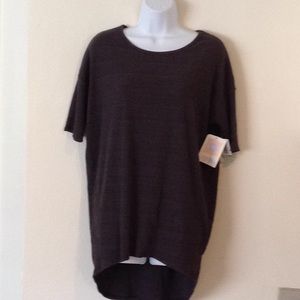 NWT Lularoe Charcoal gray ribbed hi-low top